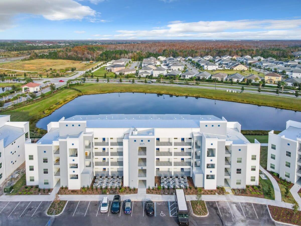 Gorgeous 2Br Lakeview Condo With Waterpark Kissimmee Luaran gambar
