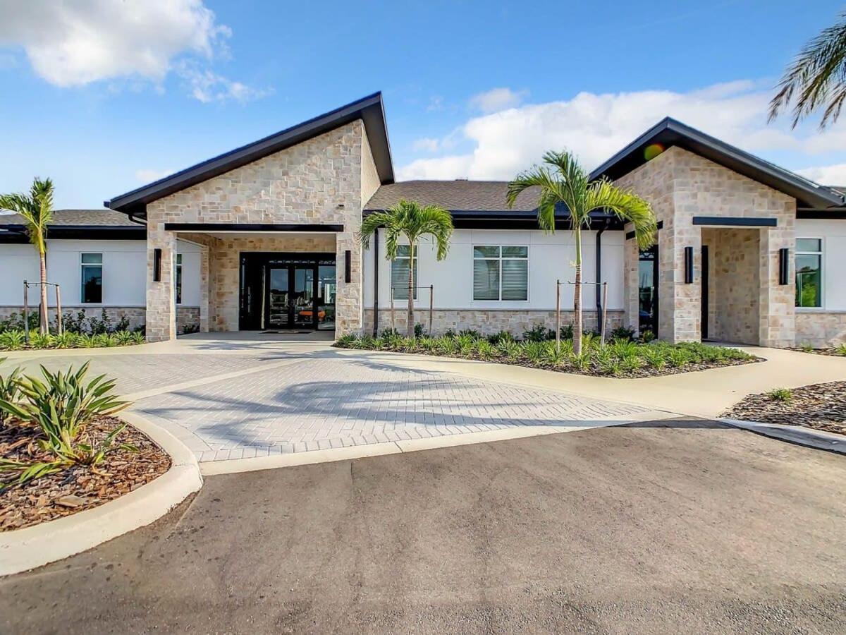 Gorgeous 2Br Lakeview Condo With Waterpark Kissimmee Luaran gambar