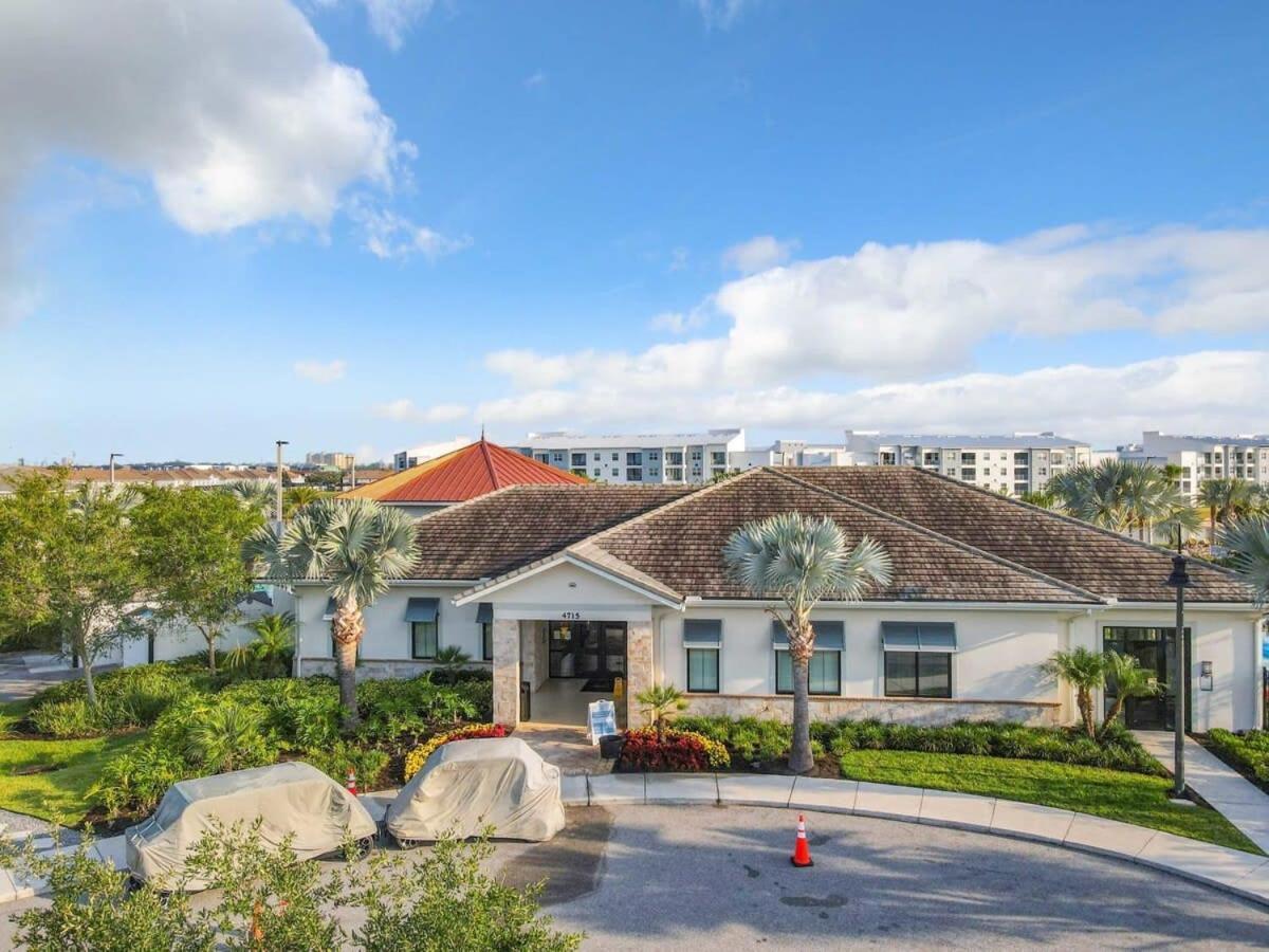 Gorgeous 2Br Lakeview Condo With Waterpark Kissimmee Luaran gambar