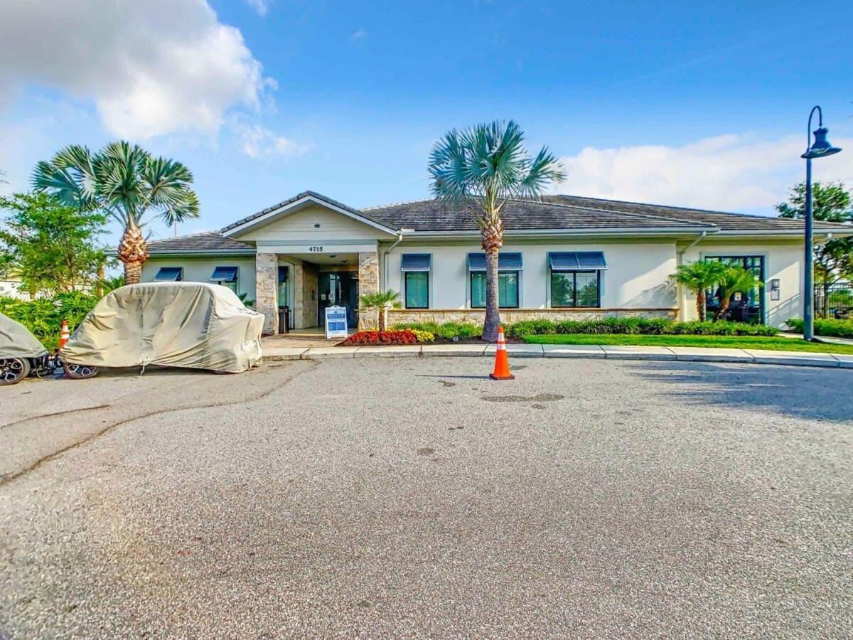 Gorgeous 2Br Lakeview Condo With Waterpark Kissimmee Luaran gambar